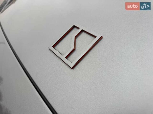 Серый Zeekr 001, объемом двигателя 0 л и пробегом 39 тыс. км за 38500 $, фото 14 на Automoto.ua