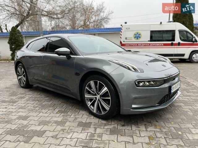 Серый Zeekr 001, объемом двигателя 0 л и пробегом 10 тыс. км за 52100 $, фото 2 на Automoto.ua