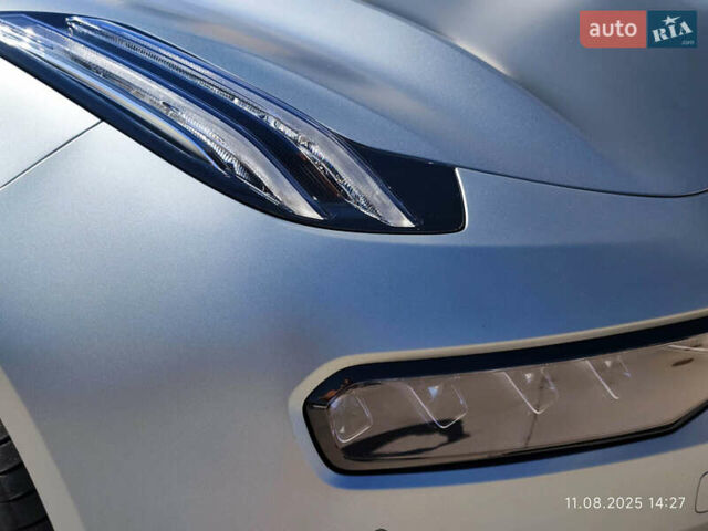 Серый Zeekr 001, объемом двигателя 0 л и пробегом 15 тыс. км за 39000 $, фото 9 на Automoto.ua