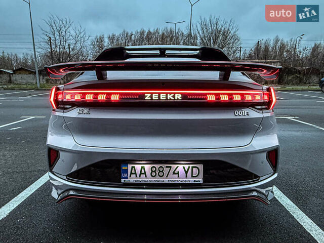 Сірий Zeekr 001, об'ємом двигуна 0 л та пробігом 2 тис. км за 79880 $, фото 10 на Automoto.ua