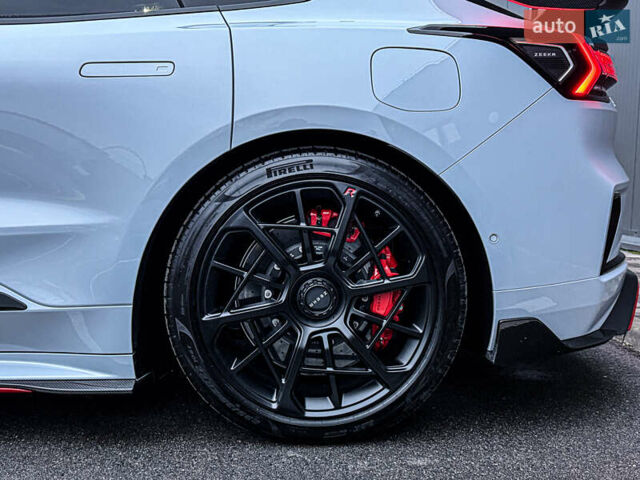 Сірий Zeekr 001, об'ємом двигуна 0 л та пробігом 2 тис. км за 79880 $, фото 14 на Automoto.ua