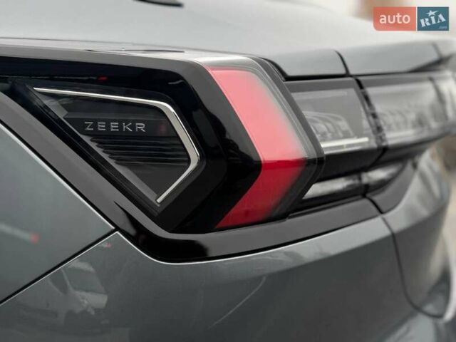 Серый Zeekr 001, объемом двигателя 0 л и пробегом 39 тыс. км за 38200 $, фото 12 на Automoto.ua