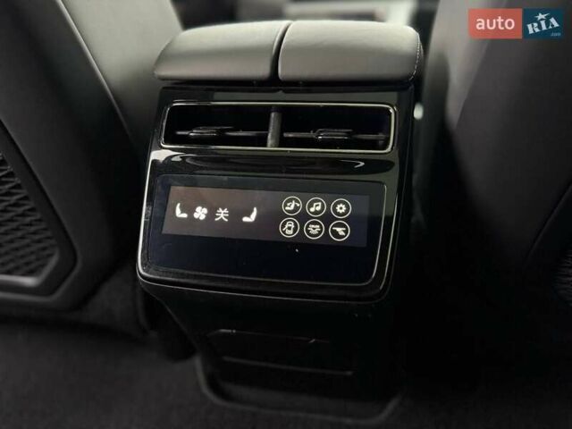 Серый Zeekr 001, объемом двигателя 0 л и пробегом 39 тыс. км за 38500 $, фото 34 на Automoto.ua