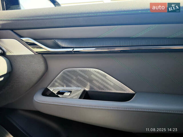 Серый Zeekr 001, объемом двигателя 0 л и пробегом 15 тыс. км за 39000 $, фото 26 на Automoto.ua