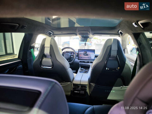 Серый Zeekr 001, объемом двигателя 0 л и пробегом 15 тыс. км за 39000 $, фото 37 на Automoto.ua