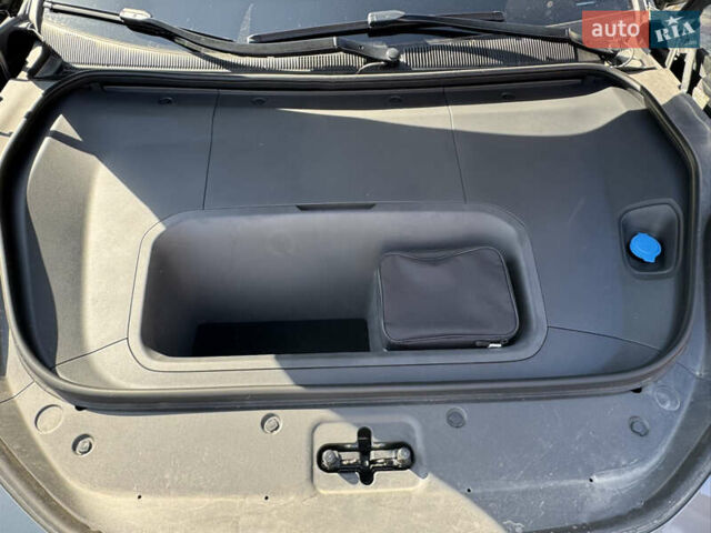 Серый Zeekr 001, объемом двигателя 0 л и пробегом 10 тыс. км за 45000 $, фото 37 на Automoto.ua