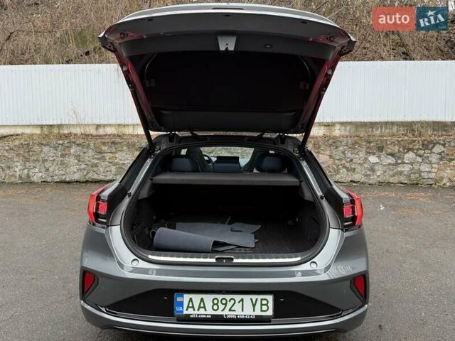 Серый Zeekr 001, объемом двигателя 0 л и пробегом 10 тыс. км за 46500 $, фото 11 на Automoto.ua
