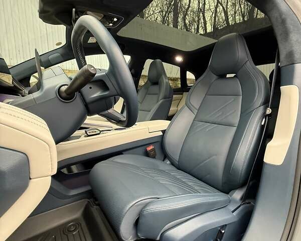 Серый Zeekr 001, объемом двигателя 0 л и пробегом 10 тыс. км за 46500 $, фото 67 на Automoto.ua