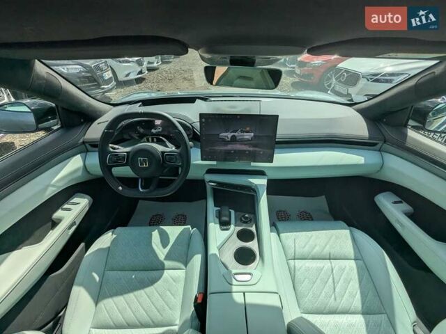 Серый Zeekr 001, объемом двигателя 0 л и пробегом 2 тыс. км за 49500 $, фото 34 на Automoto.ua