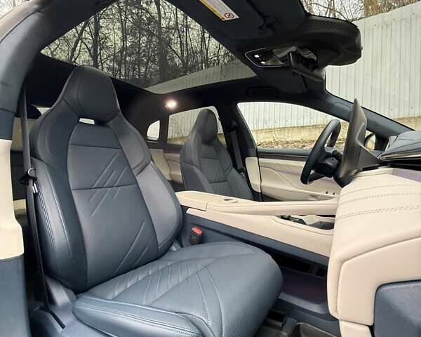 Серый Zeekr 001, объемом двигателя 0 л и пробегом 10 тыс. км за 46500 $, фото 54 на Automoto.ua