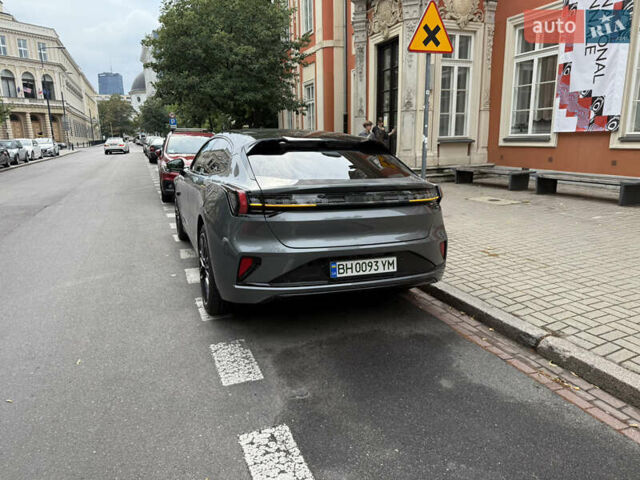 Серый Zeekr 001, объемом двигателя 0 л и пробегом 12 тыс. км за 46999 $, фото 5 на Automoto.ua