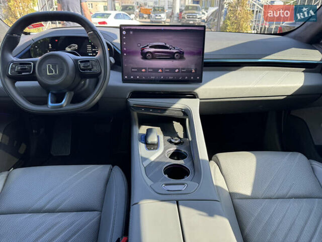 Серый Zeekr 001, объемом двигателя 0 л и пробегом 10 тыс. км за 45000 $, фото 29 на Automoto.ua