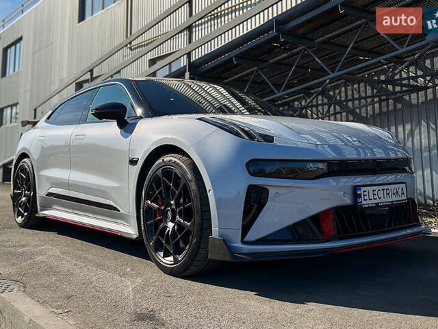 Серый Zeekr 001, объемом двигателя 0 л и пробегом 10 тыс. км за 95000 $, фото 1 на Automoto.ua
