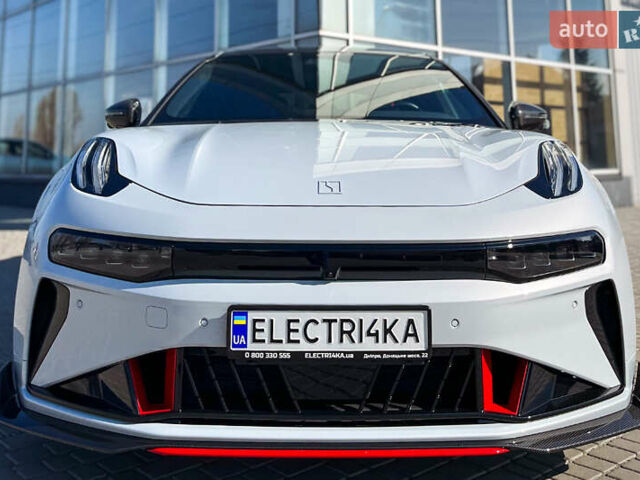 Серый Zeekr 001, объемом двигателя 0 л и пробегом 10 тыс. км за 95000 $, фото 9 на Automoto.ua