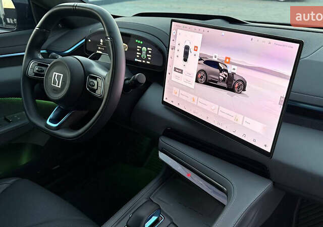 Серый Zeekr 001, объемом двигателя 0 л и пробегом 16 тыс. км за 48500 $, фото 9 на Automoto.ua