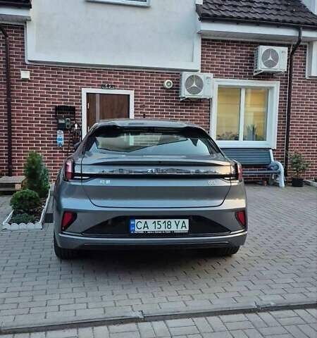 Серый Zeekr 001, объемом двигателя 0 л и пробегом 12 тыс. км за 41000 $, фото 2 на Automoto.ua