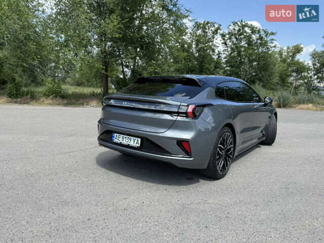 Серый Zeekr 001, объемом двигателя 0 л и пробегом 16 тыс. км за 44700 $, фото 3 на Automoto.ua