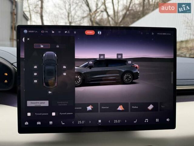 Серый Zeekr 001, объемом двигателя 0 л и пробегом 10 тыс. км за 46500 $, фото 33 на Automoto.ua