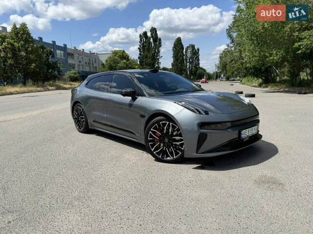 Серый Zeekr 001, объемом двигателя 0 л и пробегом 16 тыс. км за 44700 $, фото 1 на Automoto.ua
