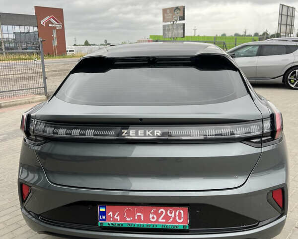 Серый Zeekr 001, объемом двигателя 0 л и пробегом 28 тыс. км за 36300 $, фото 5 на Automoto.ua