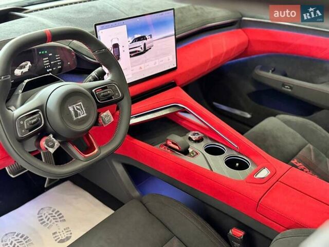 Серый Zeekr 001, объемом двигателя 0 л и пробегом 1 тыс. км за 116999 $, фото 15 на Automoto.ua
