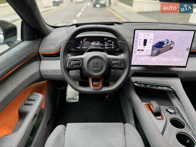 Серый Zeekr 001, объемом двигателя 0 л и пробегом 1 тыс. км за 59500 $, фото 11 на Automoto.ua