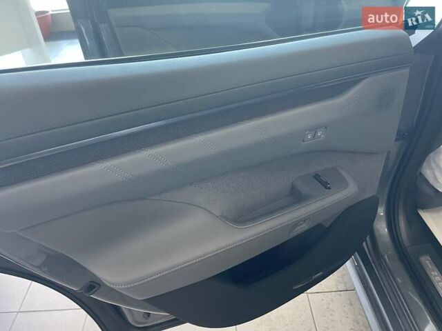 Серый Zeekr 001, объемом двигателя 0 л и пробегом 1 тыс. км за 43200 $, фото 12 на Automoto.ua