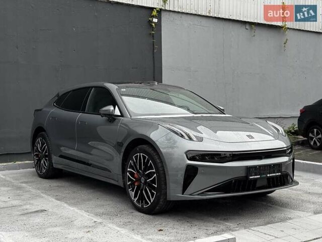 Серый Zeekr 001, объемом двигателя 0 л и пробегом 1 тыс. км за 49990 $, фото 2 на Automoto.ua