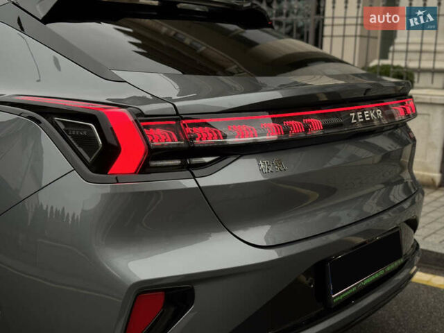 Серый Zeekr 001, объемом двигателя 0 л и пробегом 1 тыс. км за 59500 $, фото 30 на Automoto.ua