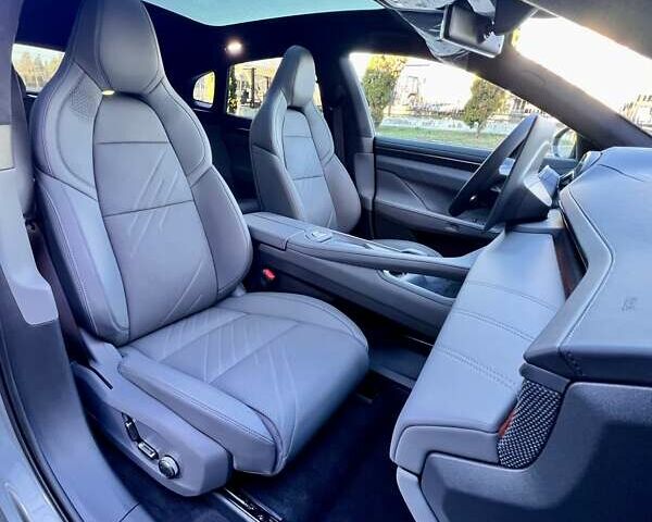 Серый Zeekr 001, объемом двигателя 0 л и пробегом 1 тыс. км за 51999 $, фото 52 на Automoto.ua