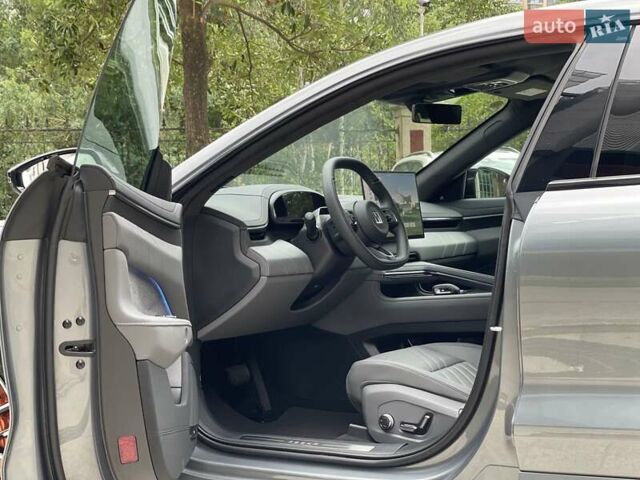 Серый Zeekr 001, объемом двигателя 0 л и пробегом 3 тыс. км за 46900 $, фото 5 на Automoto.ua