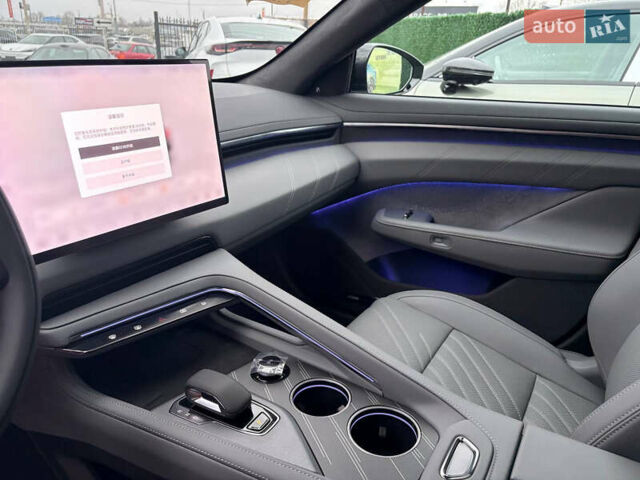 Серый Zeekr 001, объемом двигателя 0 л и пробегом 1 тыс. км за 46500 $, фото 24 на Automoto.ua