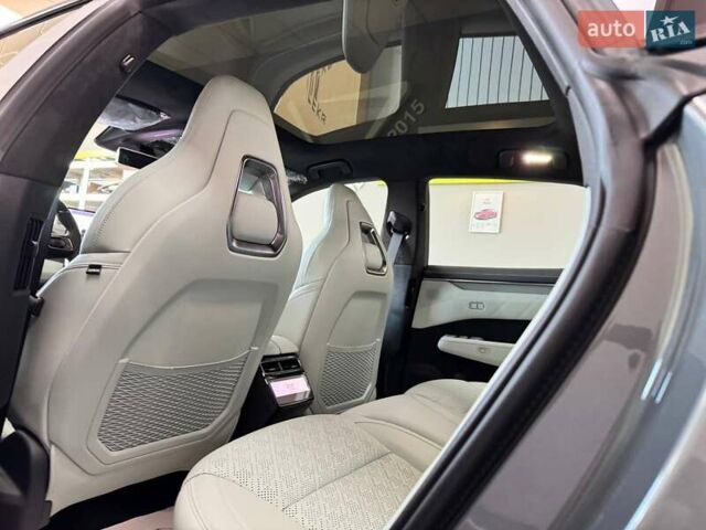 Серый Zeekr 001, объемом двигателя 0 л и пробегом 1 тыс. км за 45499 $, фото 22 на Automoto.ua