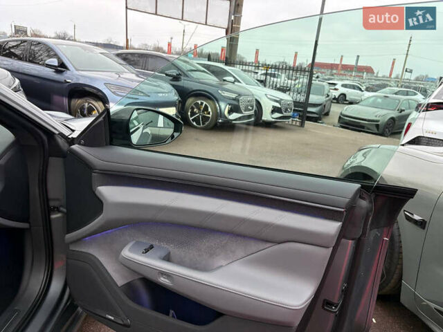 Серый Zeekr 001, объемом двигателя 0 л и пробегом 1 тыс. км за 46500 $, фото 29 на Automoto.ua