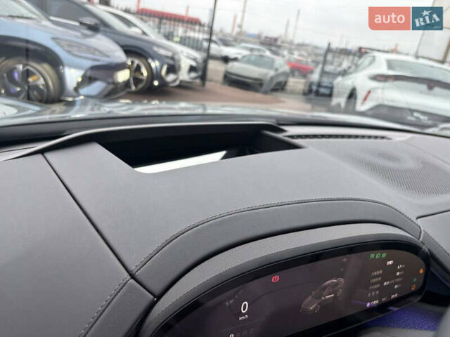 Серый Zeekr 001, объемом двигателя 0 л и пробегом 1 тыс. км за 46500 $, фото 40 на Automoto.ua