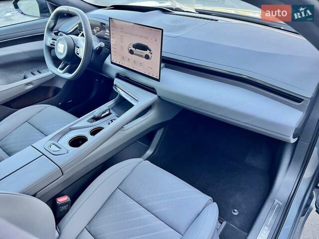 Серый Zeekr 001, объемом двигателя 0 л и пробегом 1 тыс. км за 51999 $, фото 50 на Automoto.ua