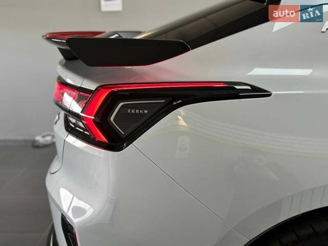 Серый Zeekr 001, объемом двигателя 0 л и пробегом 1 тыс. км за 116999 $, фото 6 на Automoto.ua