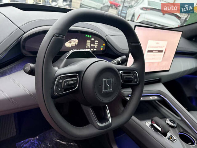 Серый Zeekr 001, объемом двигателя 0 л и пробегом 1 тыс. км за 46500 $, фото 22 на Automoto.ua