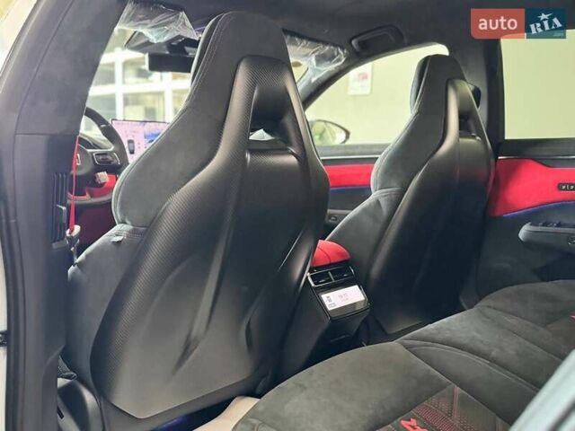 Серый Zeekr 001, объемом двигателя 0 л и пробегом 1 тыс. км за 116999 $, фото 26 на Automoto.ua