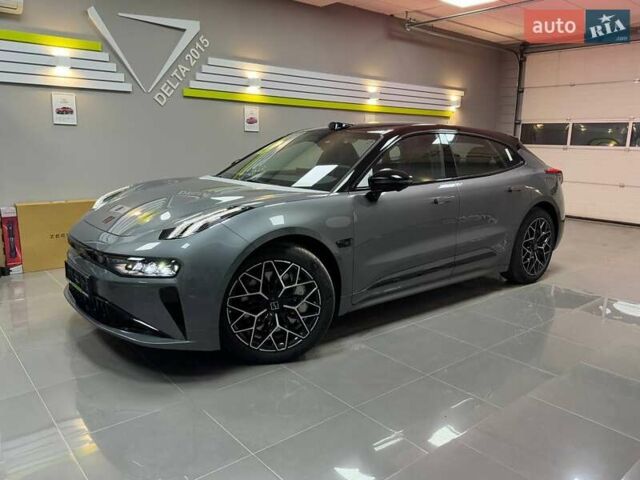 Серый Zeekr 001, объемом двигателя 0 л и пробегом 1 тыс. км за 44499 $, фото 1 на Automoto.ua