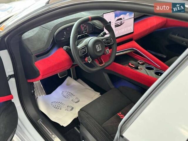 Серый Zeekr 001, объемом двигателя 0 л и пробегом 1 тыс. км за 116999 $, фото 15 на Automoto.ua
