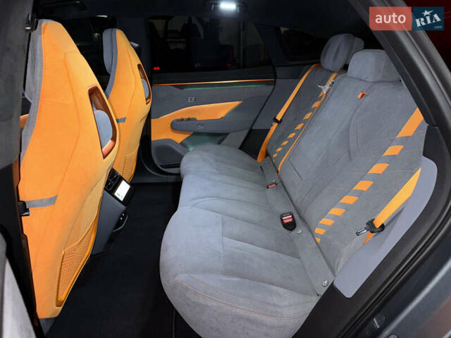 Серый Zeekr 001, объемом двигателя 0 л и пробегом 1 тыс. км за 59500 $, фото 36 на Automoto.ua