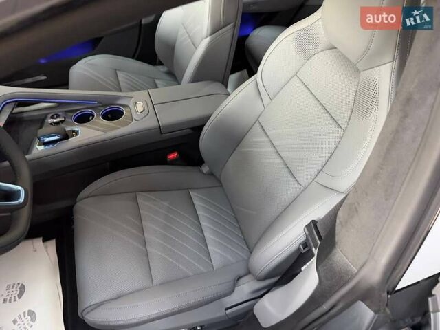 Серый Zeekr 001, объемом двигателя 0 л и пробегом 1 тыс. км за 43199 $, фото 10 на Automoto.ua