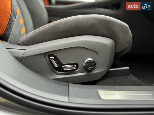 Серый Zeekr 001, объемом двигателя 0 л и пробегом 1 тыс. км за 59500 $, фото 18 на Automoto.ua