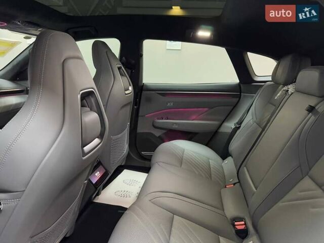 Серый Zeekr 001, объемом двигателя 0 л и пробегом 1 тыс. км за 44499 $, фото 16 на Automoto.ua