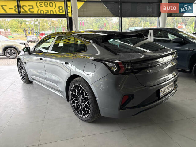 Zeekr 001 2025 в Полтаве на Automoto.ua Серый Zeekr 001, объемом двигателя 0 л и пробегом 1 тыс. км за 45000 $, фото 3 на Automoto.ua