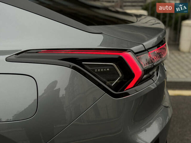 Серый Zeekr 001, объемом двигателя 0 л и пробегом 1 тыс. км за 59500 $, фото 31 на Automoto.ua
