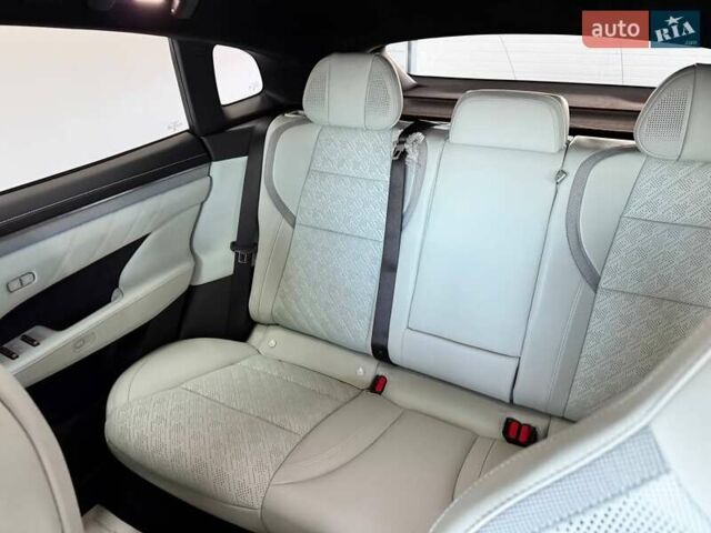 Серый Zeekr 001, объемом двигателя 0 л и пробегом 1 тыс. км за 45499 $, фото 16 на Automoto.ua