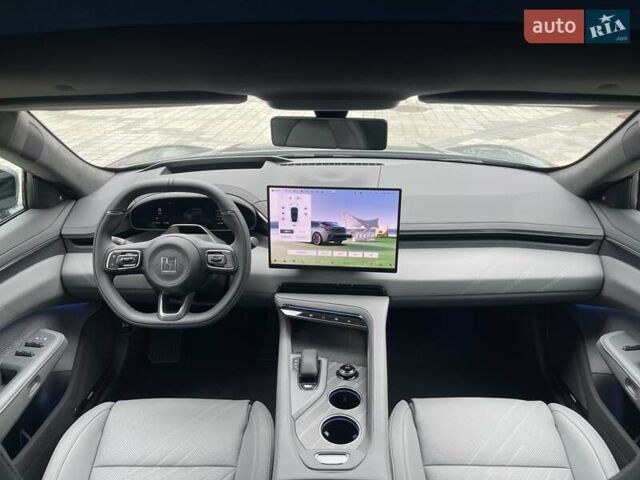 Серый Zeekr 001, объемом двигателя 0 л и пробегом 3 тыс. км за 46900 $, фото 7 на Automoto.ua