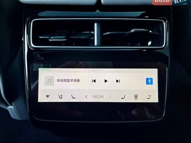 Серый Zeekr 001, объемом двигателя 0 л и пробегом 1 тыс. км за 51999 $, фото 31 на Automoto.ua